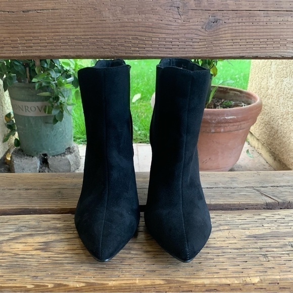 Women’s Lulus Rabea Black Suede High Heel Ankle Booties - Picture 1 of 7